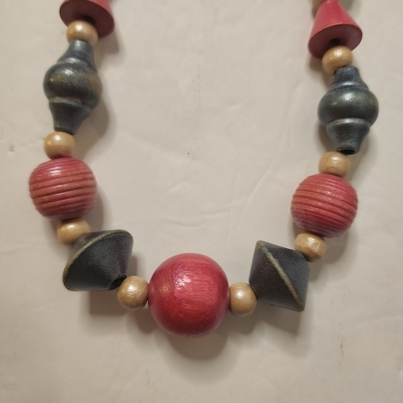 Beautiful Beaded Multicolor Fashion Boho Necklace - Picture 7 of 11